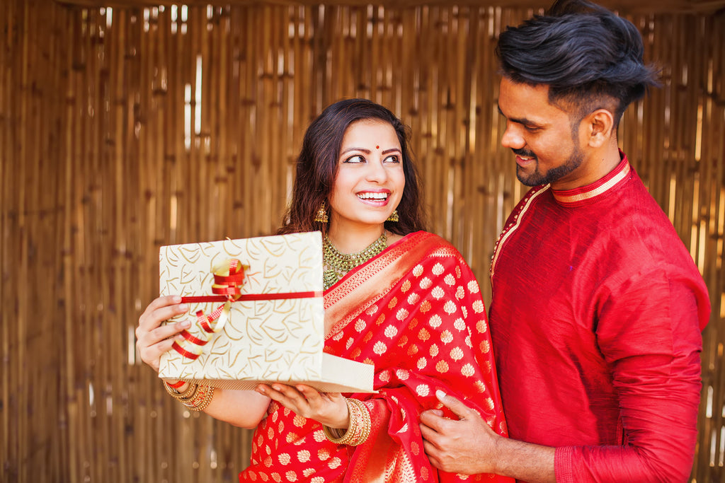 Best Gift For Newly Married Couple Under 500